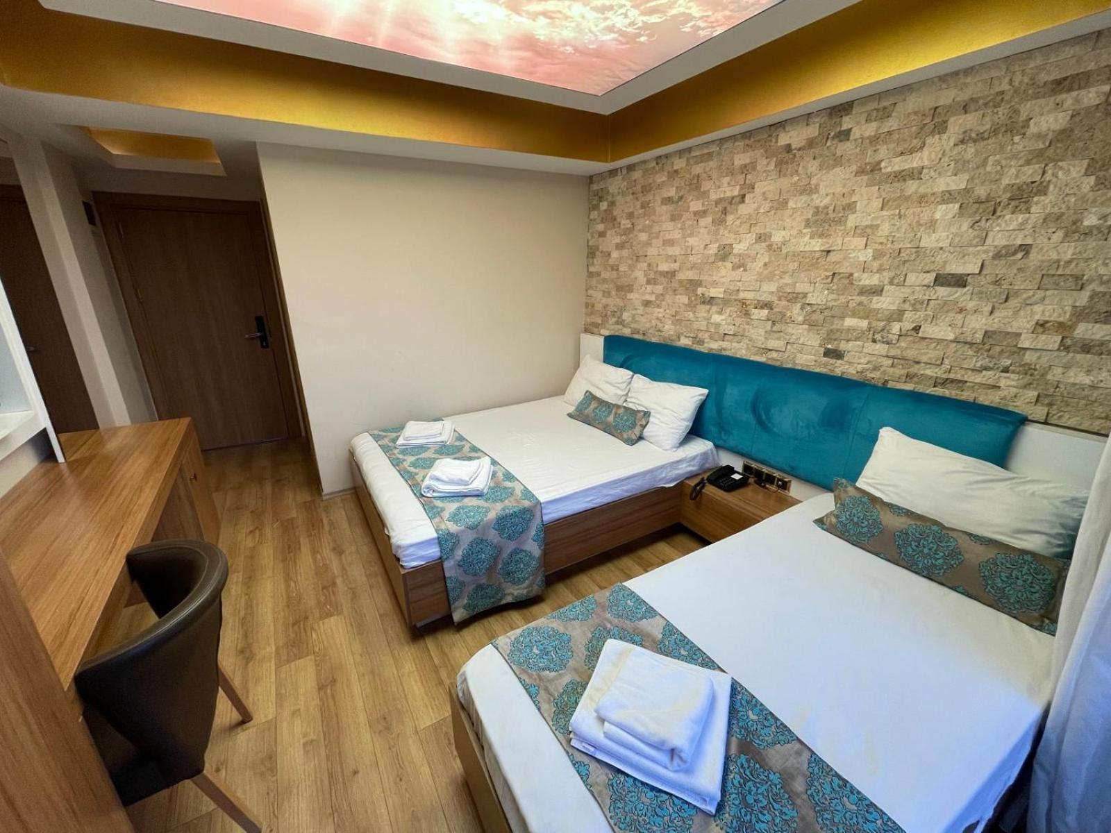 Centro Park Hotel Узунгьол Екстериор снимка